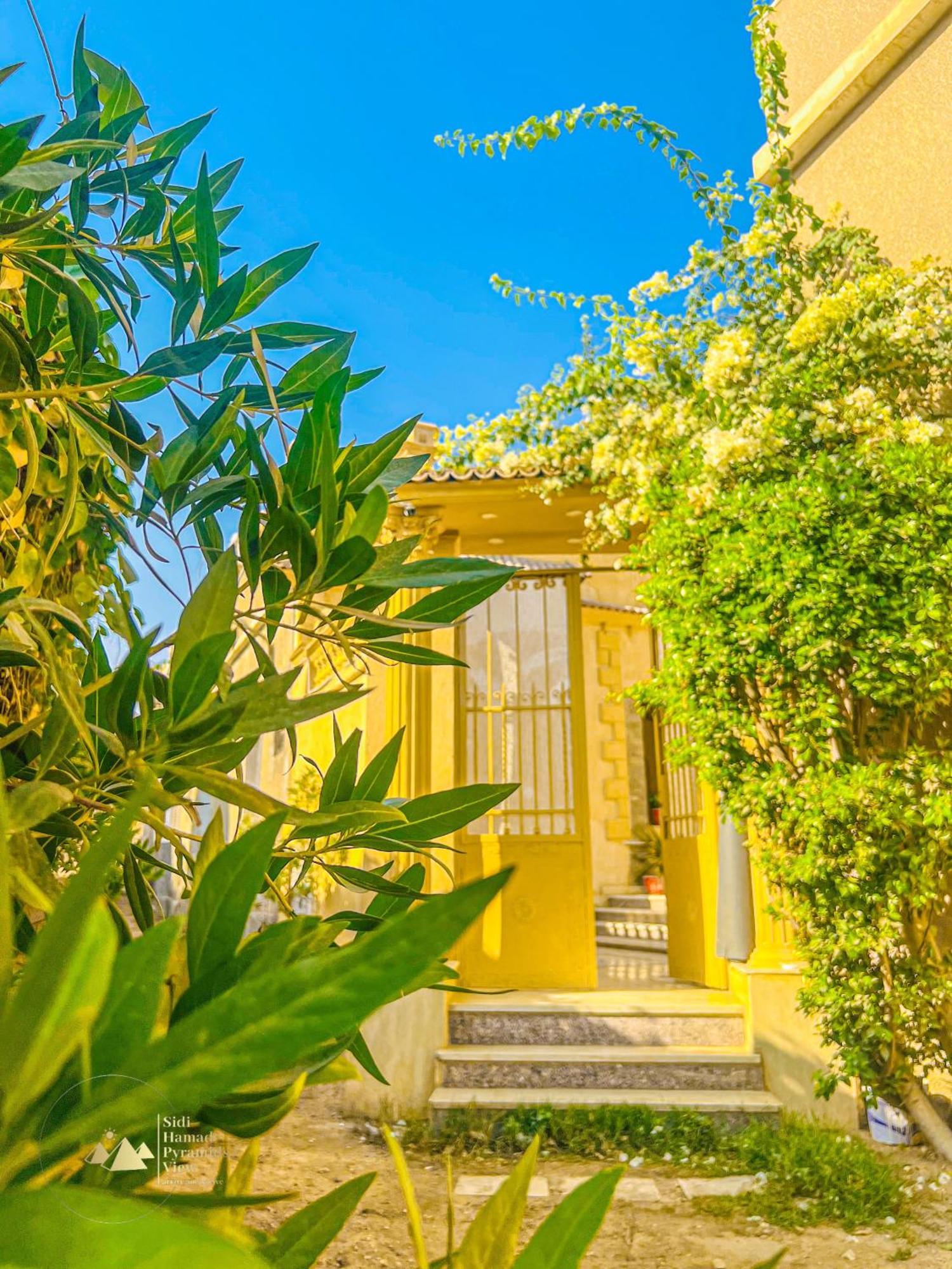 Sidi Hamad Pyramids View Hotel Kafret el-Gabal Exterior photo