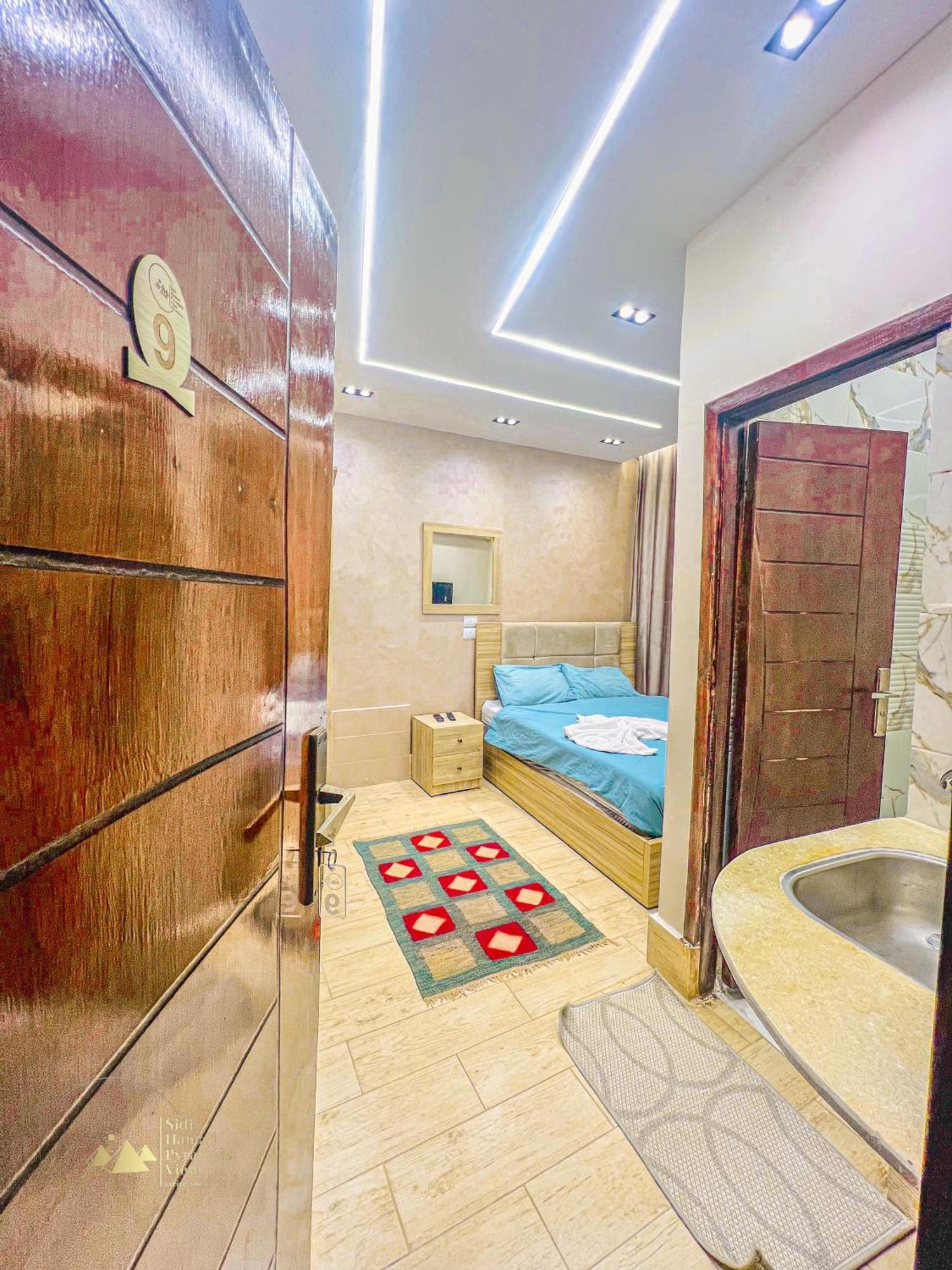 Sidi Hamad Pyramids View Hotel Kafret el-Gabal Exterior photo