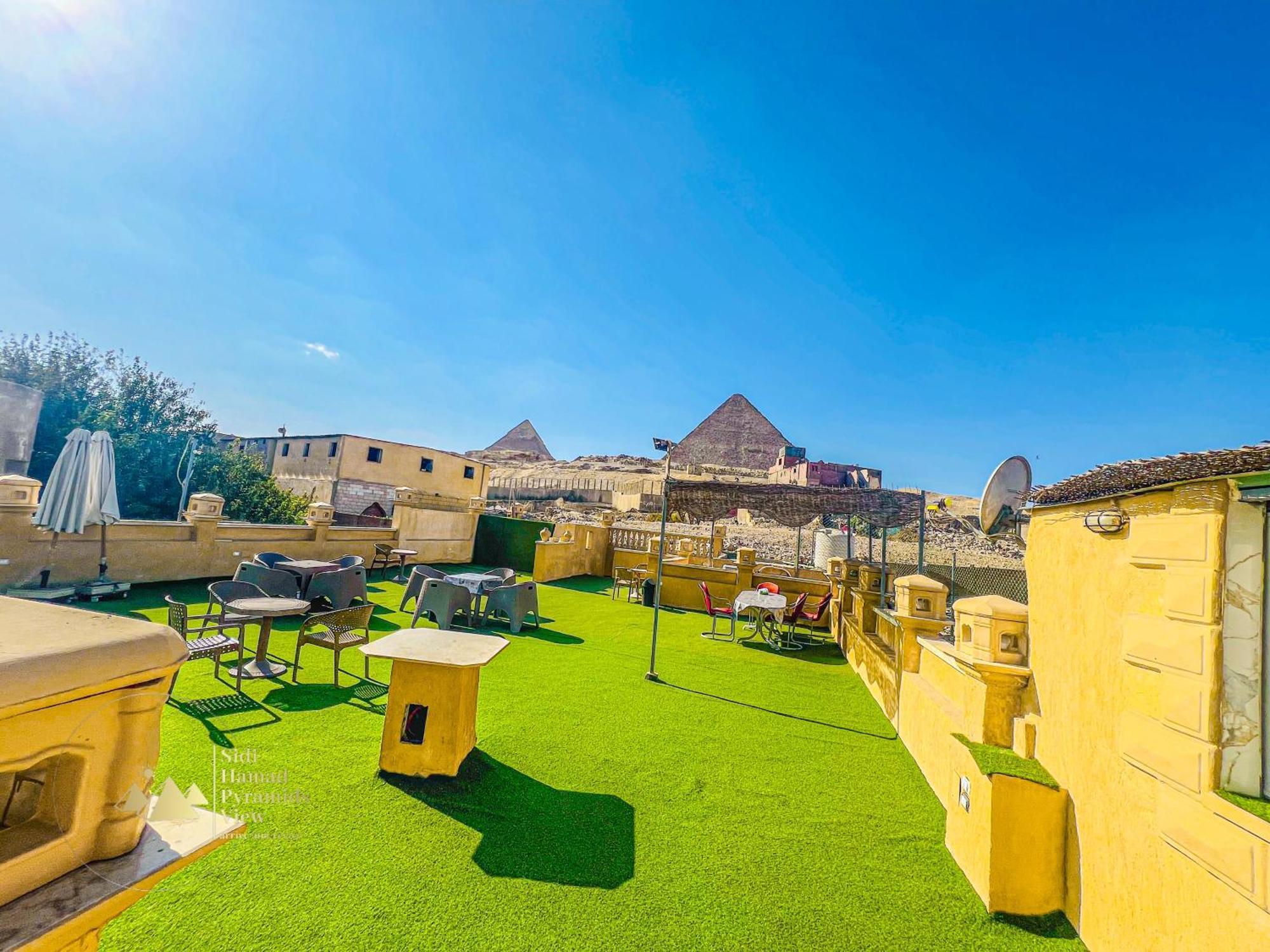 Sidi Hamad Pyramids View Hotel Kafret el-Gabal Exterior photo